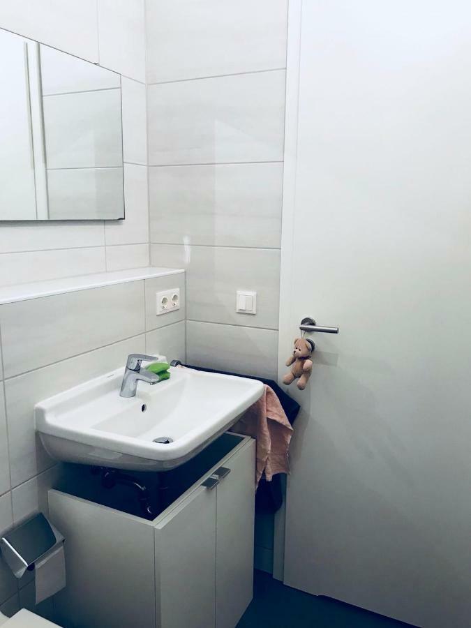 Ruhiges Einzelappartement An Tud & Stadtzentrum ドレスデン エクステリア 写真