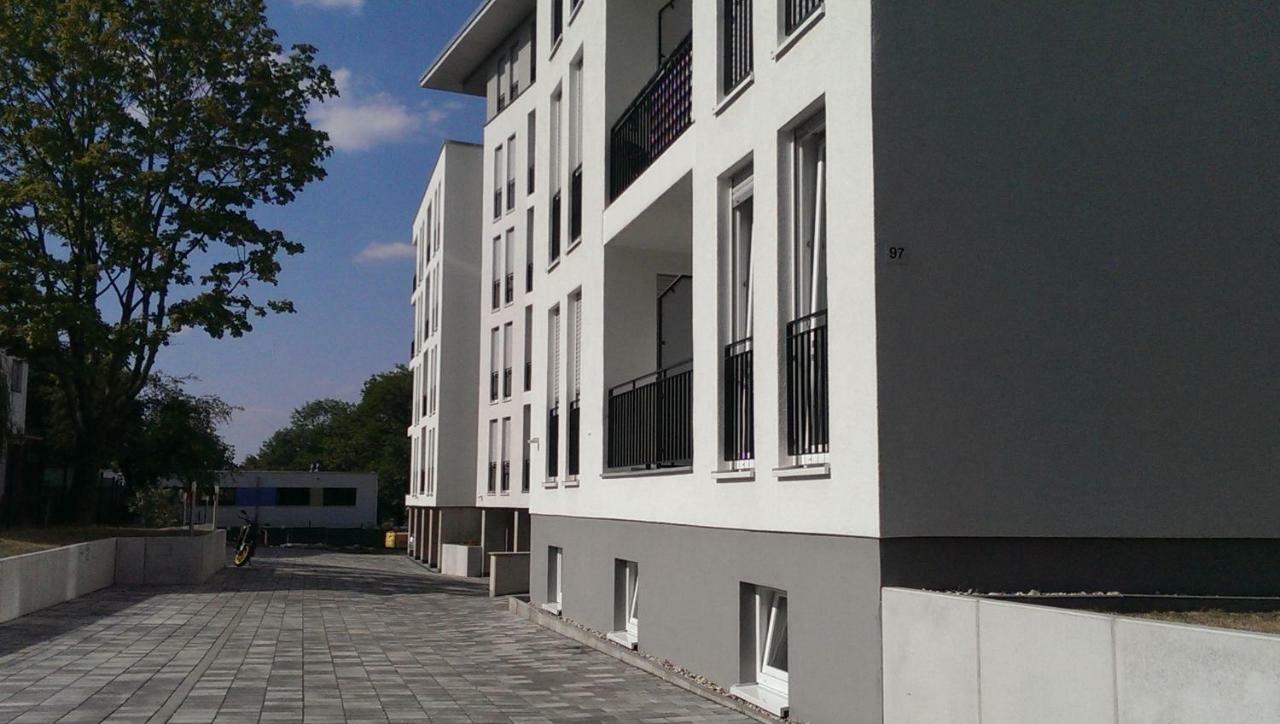 Ruhiges Einzelappartement An Tud & Stadtzentrum ドレスデン エクステリア 写真